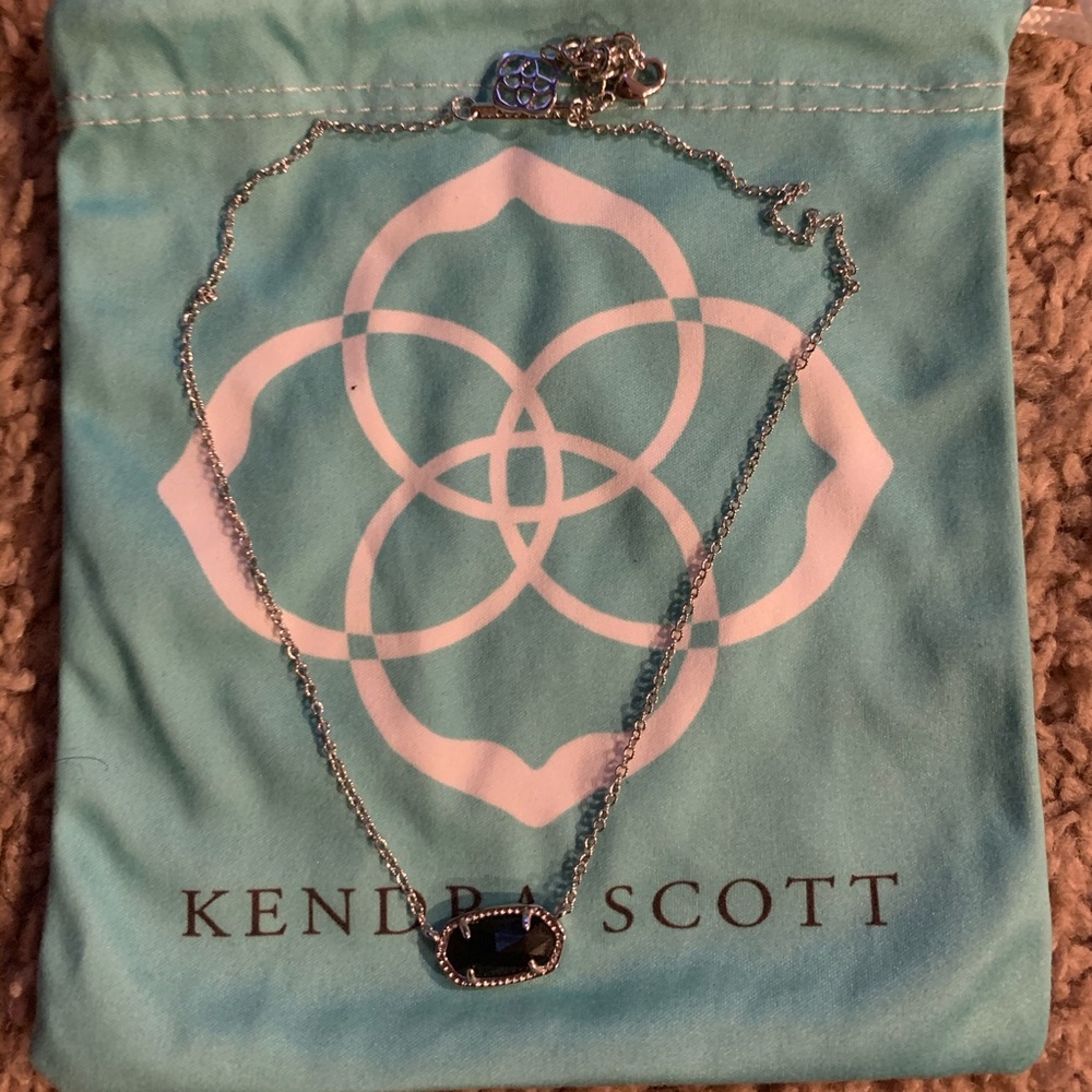 Kendra Scott black necklace